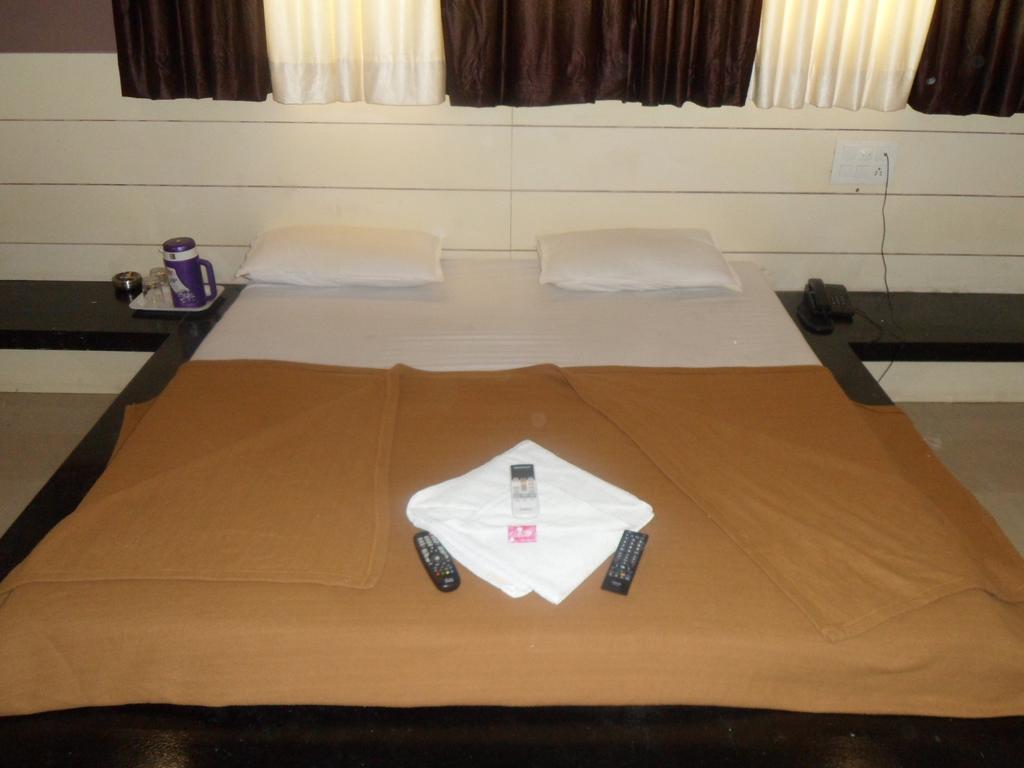 Hotel Canada Palace Watuwa Стая снимка
